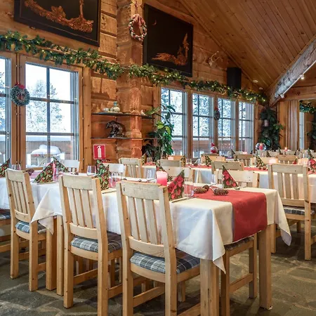 מלון Kuusamon Portti