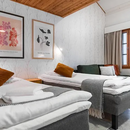 Kuusamon Portti מלון קוסאמו