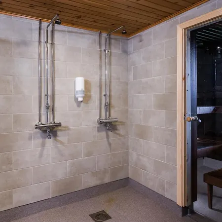 Kuusamon Portti מלון